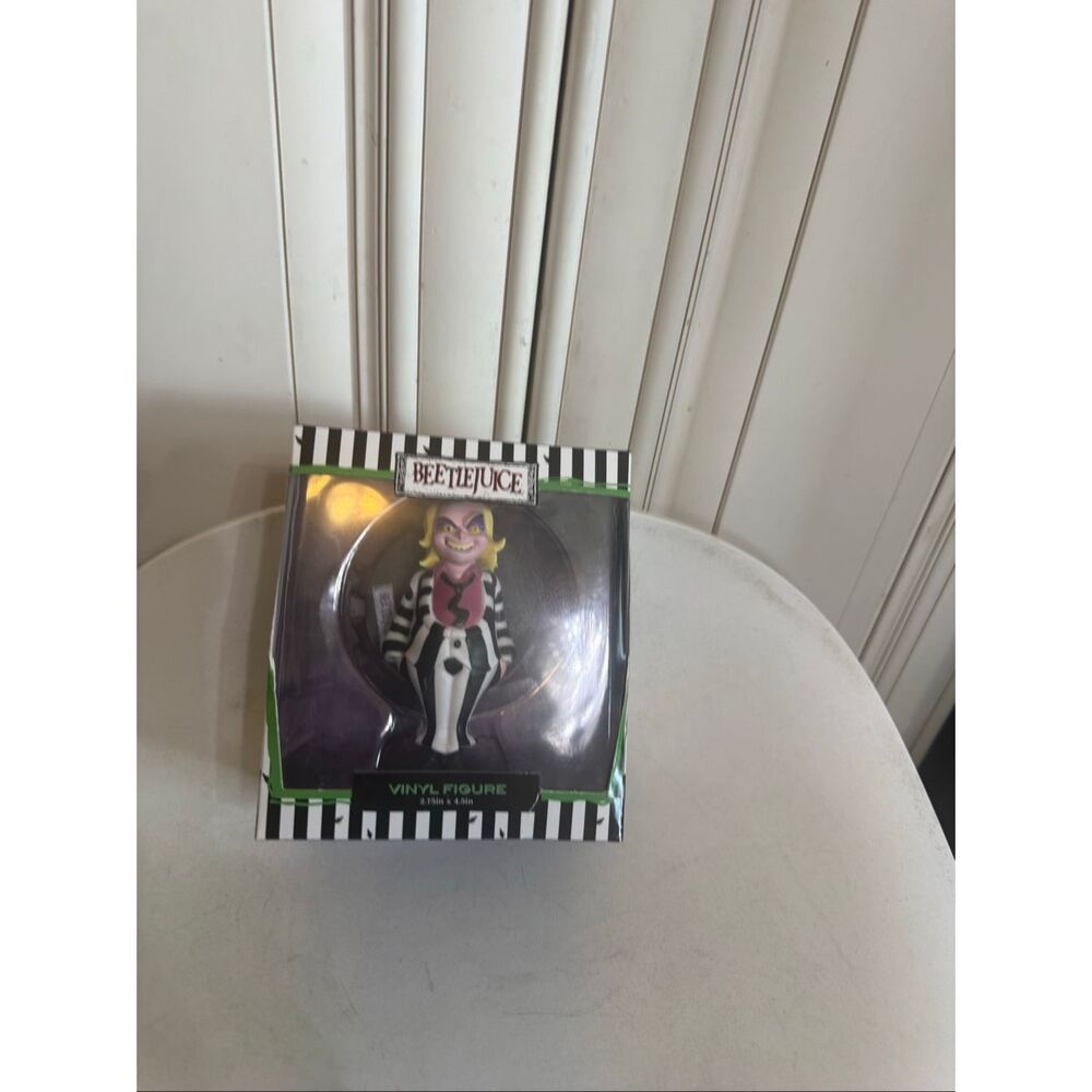 Beetlejuice CultureFly Vinyl Action Figure Collectible Toy Black White NWOT - Picture 7 of 8